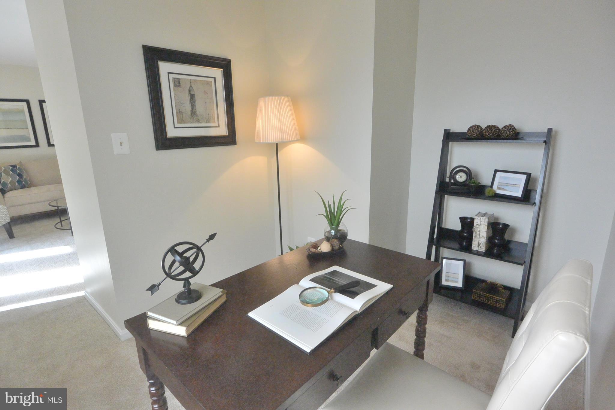 LEE OAKS - Residential