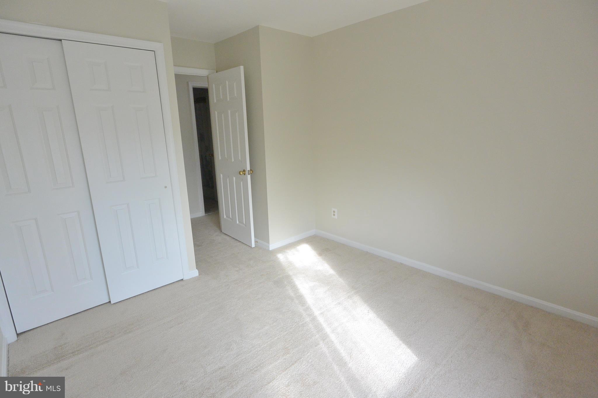 LEE OAKS - Residential