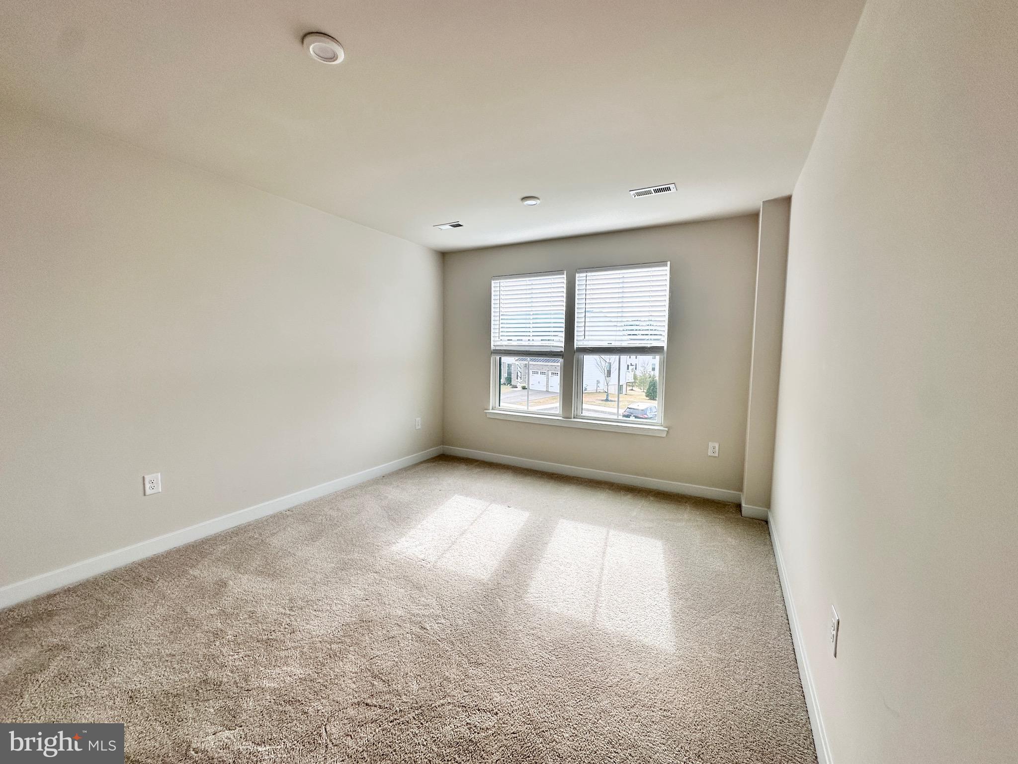 ASHBOURNE MEADOWS - Residential