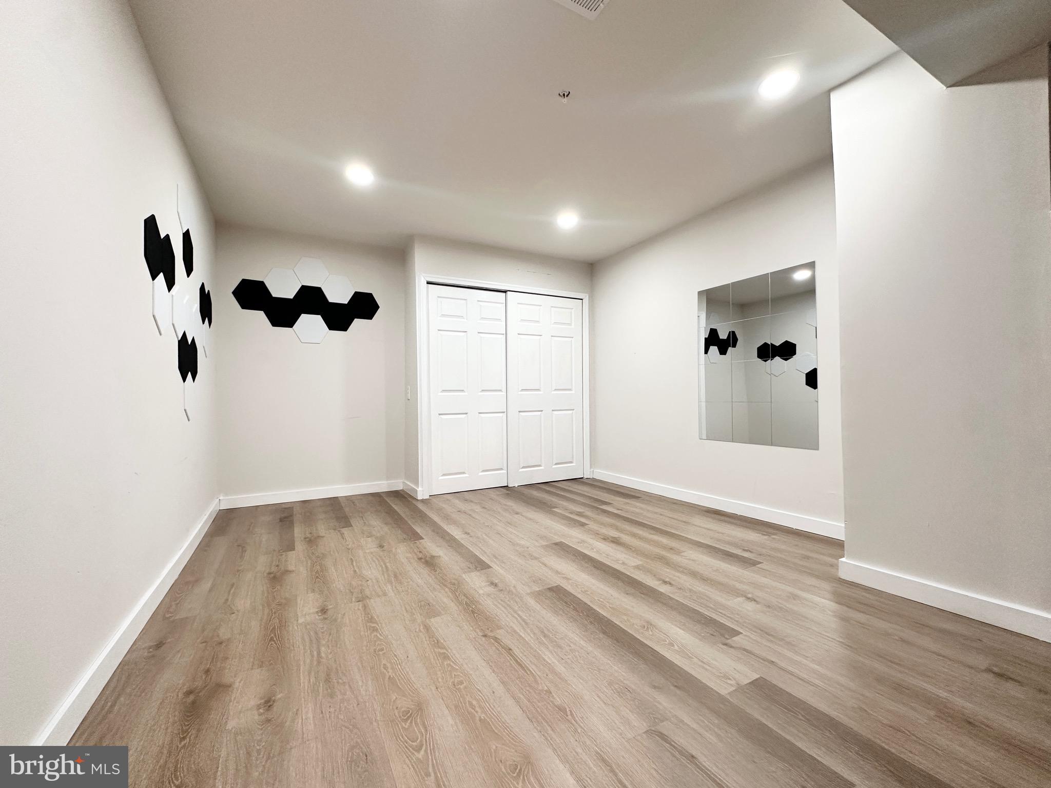 ASHBOURNE MEADOWS - Residential