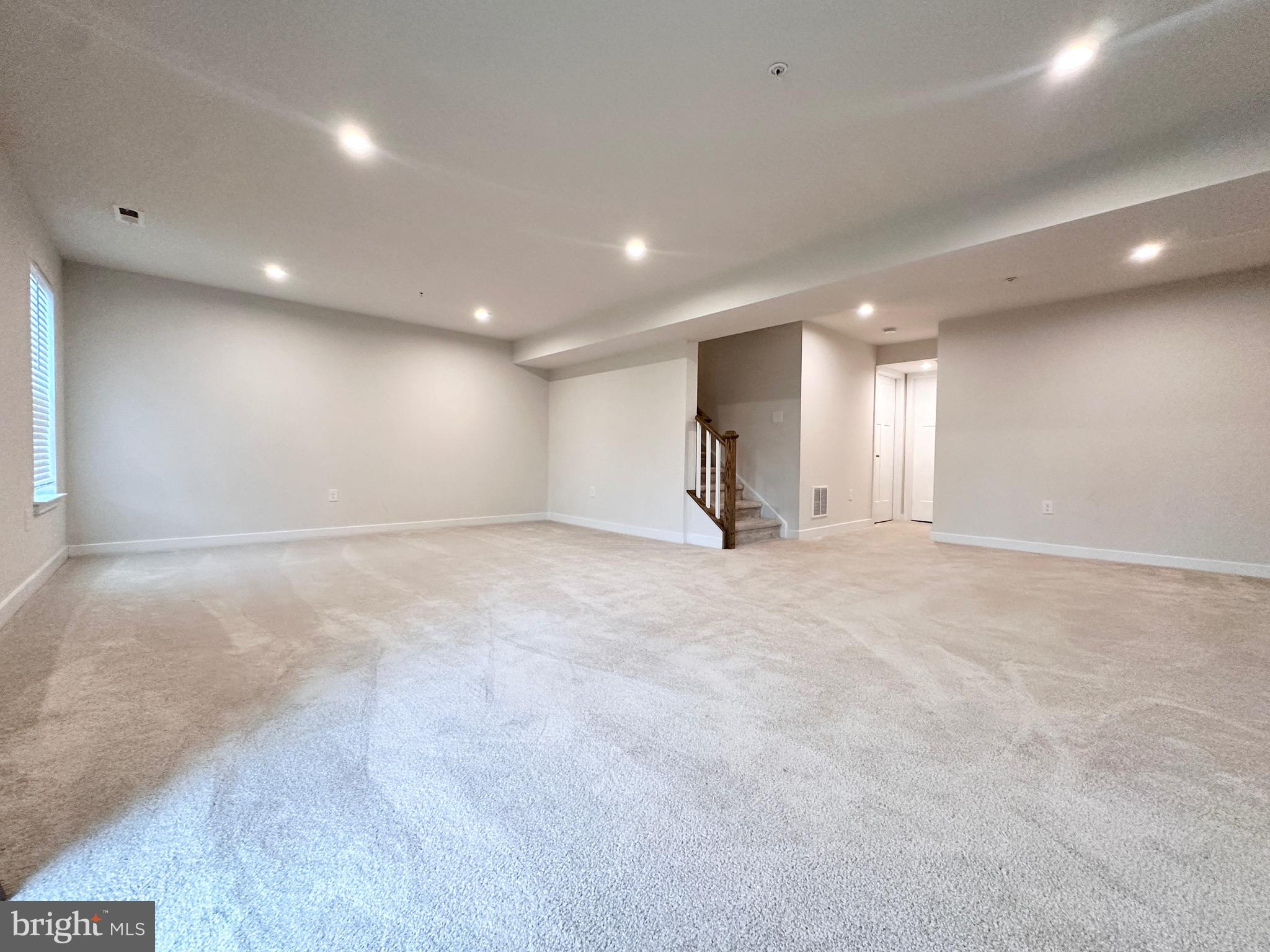 ASHBOURNE MEADOWS - Residential