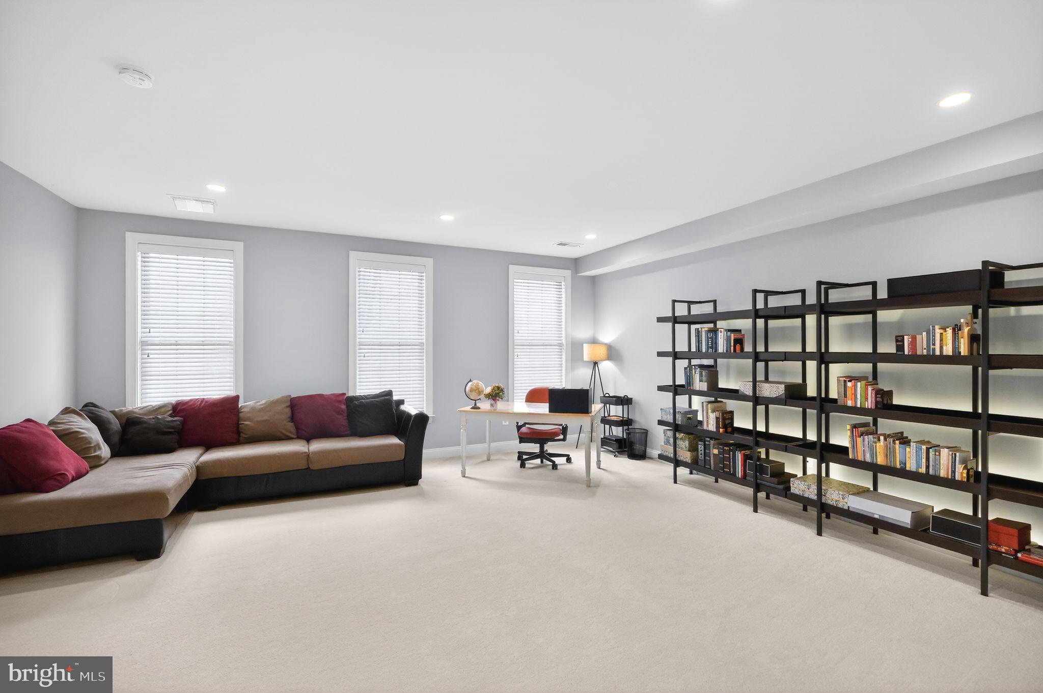 MOOREFIELD STATION - Residential