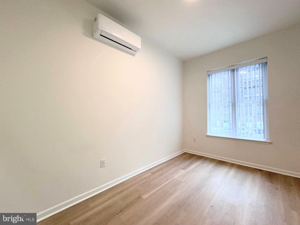 Photo of 319 E Lehigh Avenue #1, PHILADELPHIA, PA 19125 (MLS # PAPH2512002)