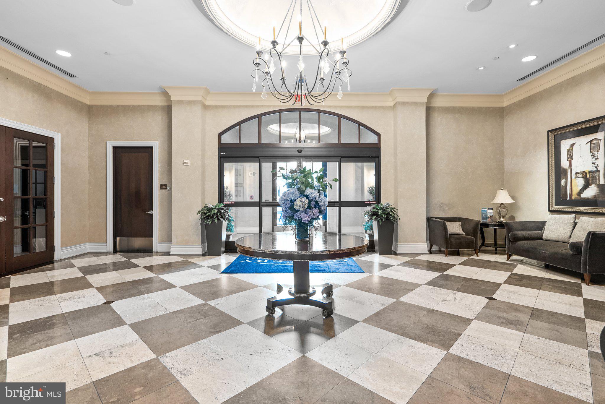 GALLERY AT WHITE FLINT - Residential