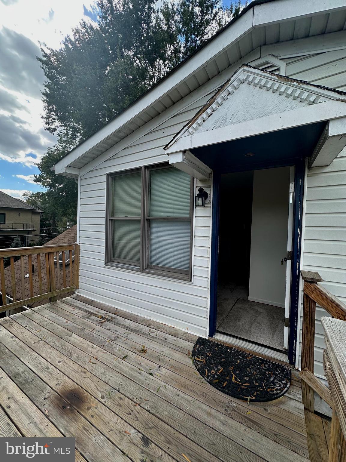 ADDISON HEIGHTS - Residential Lease