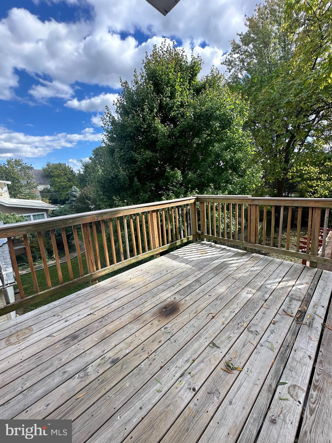 ADDISON HEIGHTS - Residential Lease