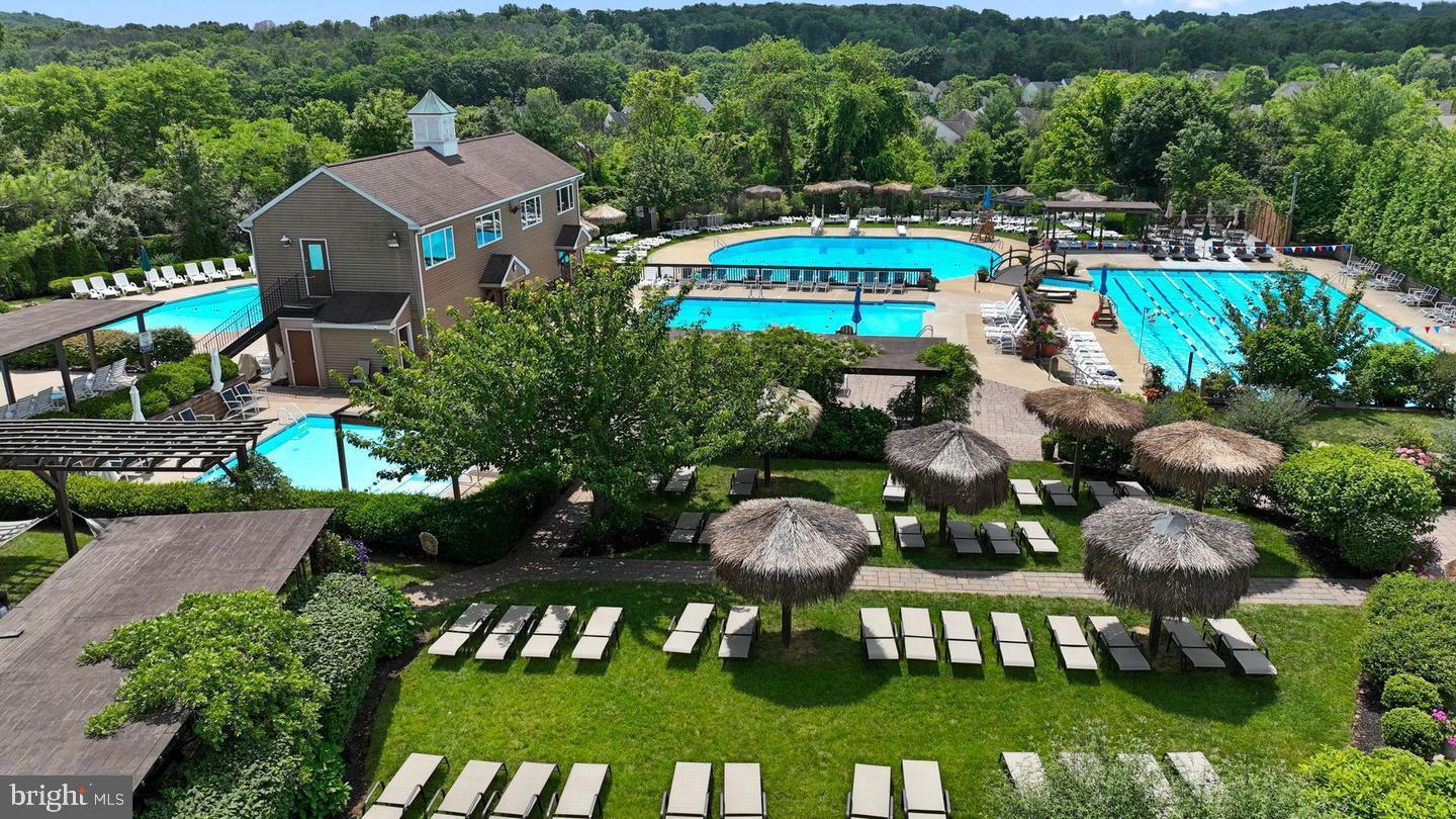 VILLAGE II - Residential Lease