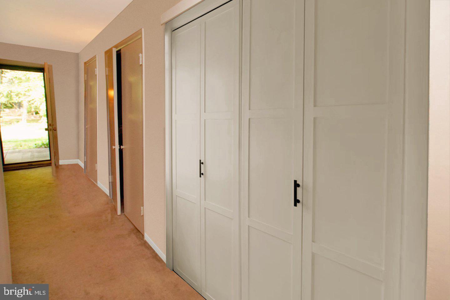 VILLAGE II - Residential Lease