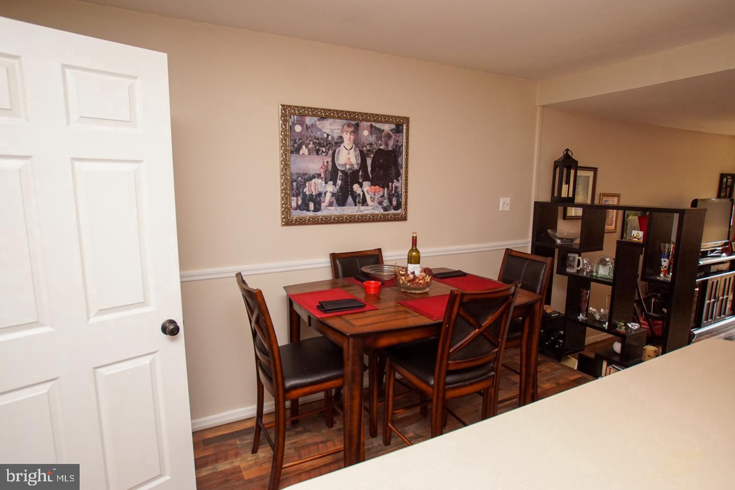 VILLAGE II - Residential Lease