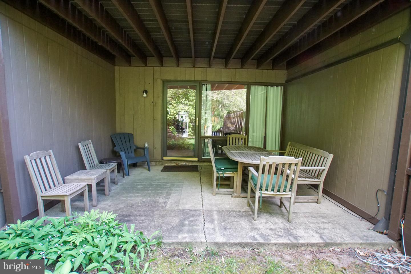 VILLAGE II - Residential Lease