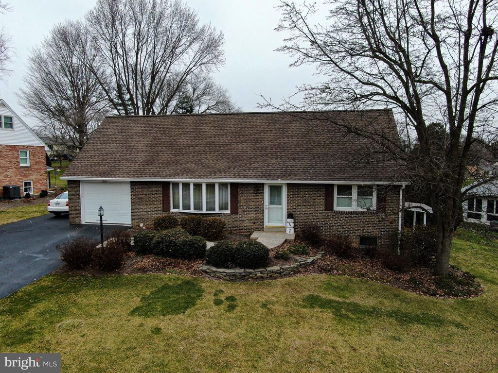 Photo of 10 Cedar Avenue, Brownstown, PA 17508 (MLS # PALA2045840)
