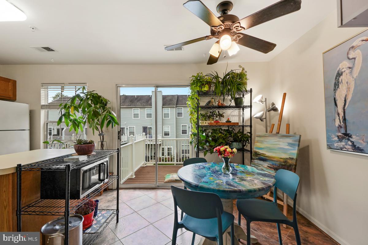 CEDAR GROVE AT CROFTON - Residential