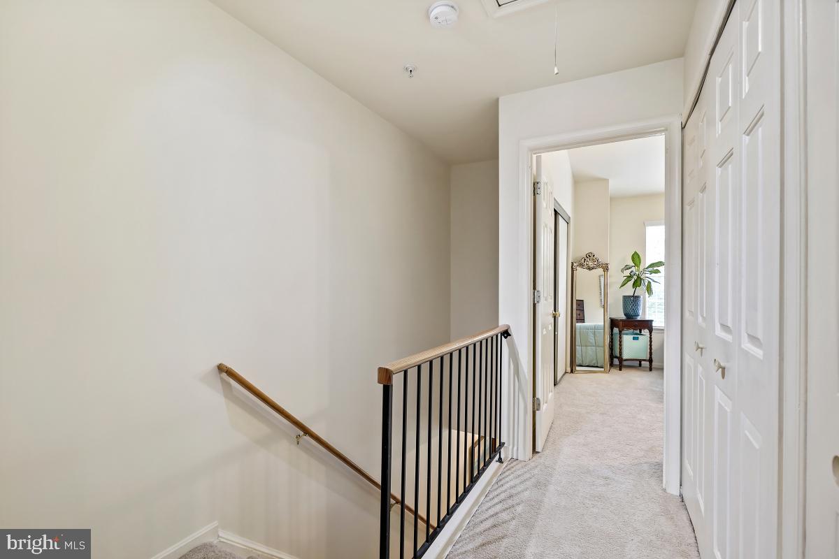 CEDAR GROVE AT CROFTON - Residential