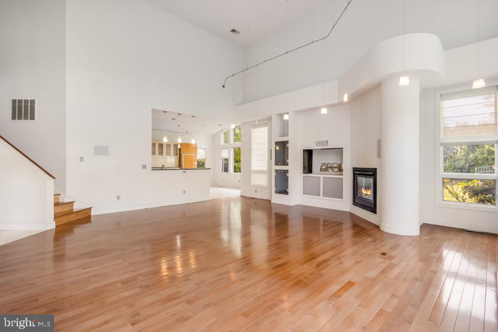 PALATINE - Residential