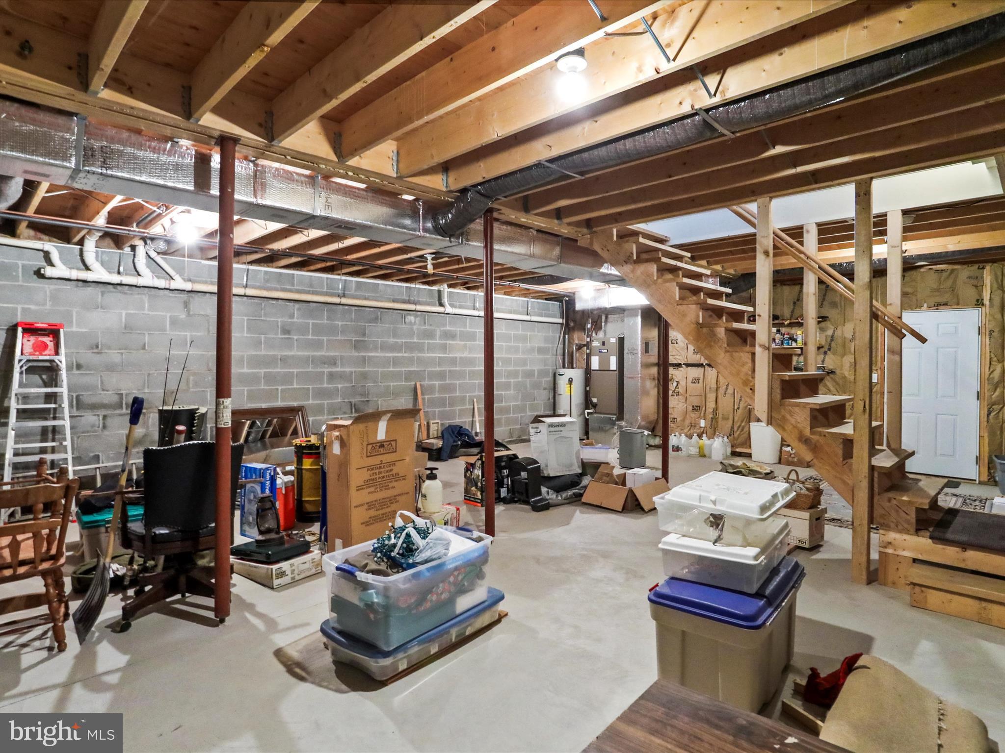 HILLCREST ESTATES - Residential