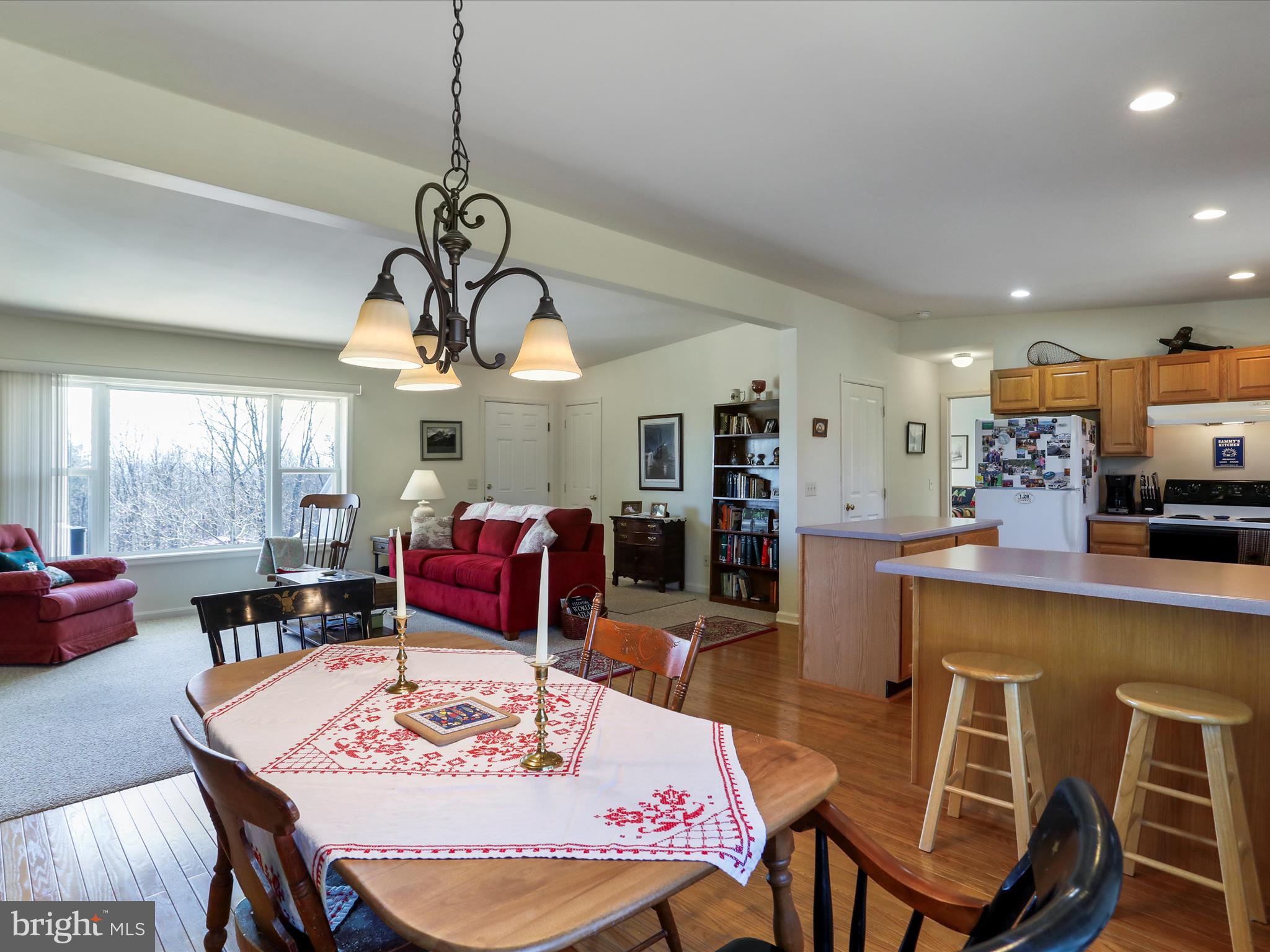 HILLCREST ESTATES - Residential