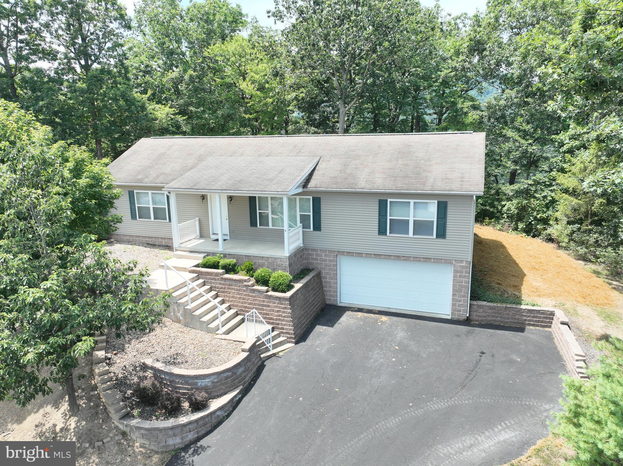 HILLCREST ESTATES - Residential