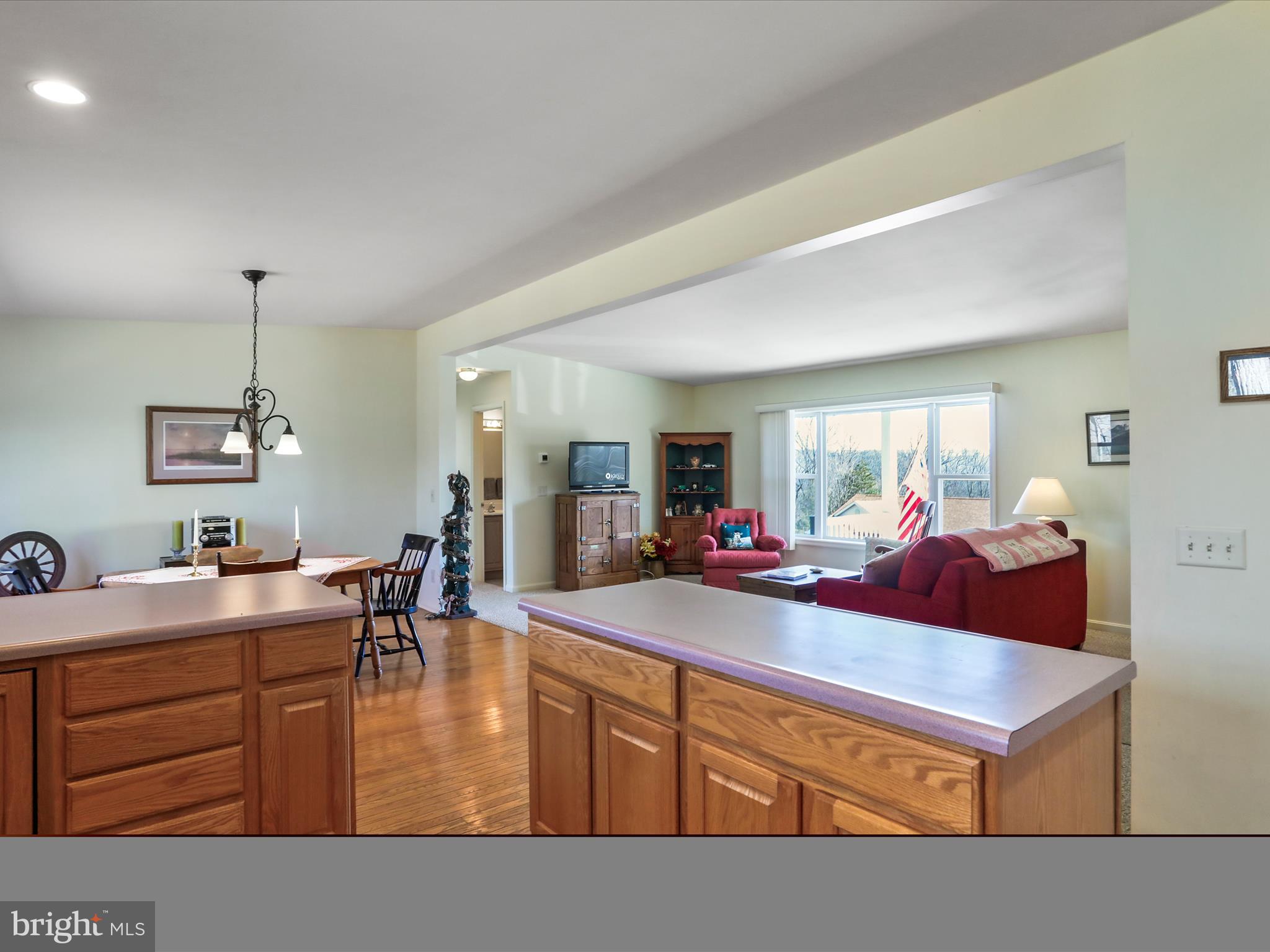 HILLCREST ESTATES - Residential