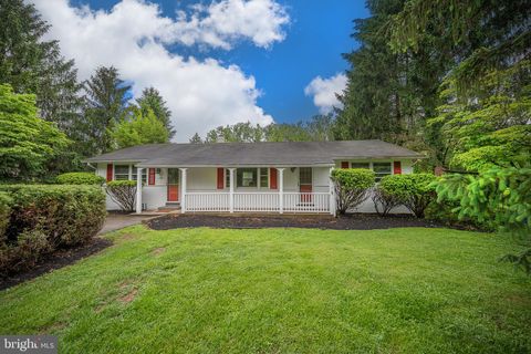 1019 HOWELLVILLE ROAD BERWYN PA 19312