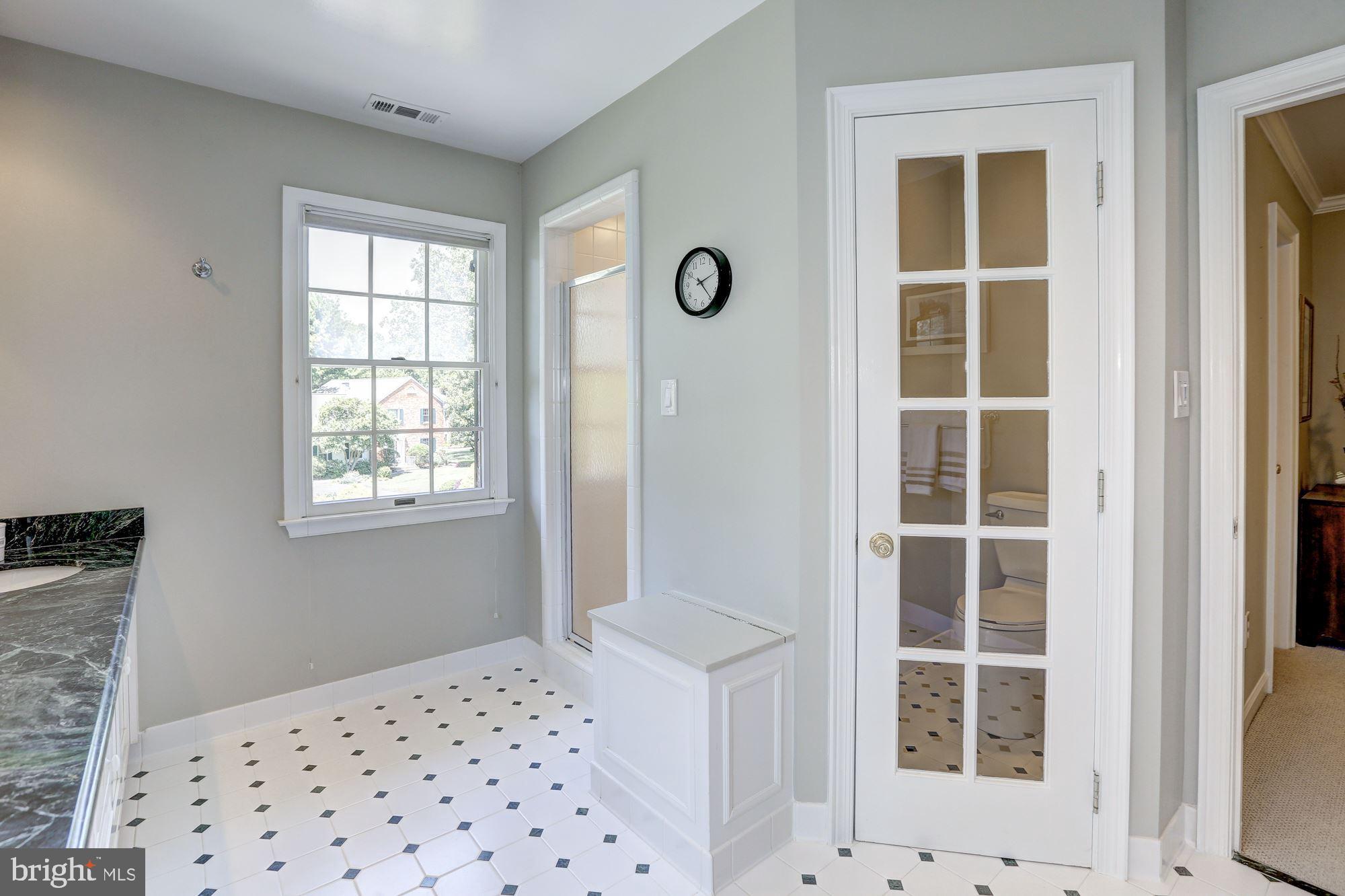 GLEN OAKS - Residential