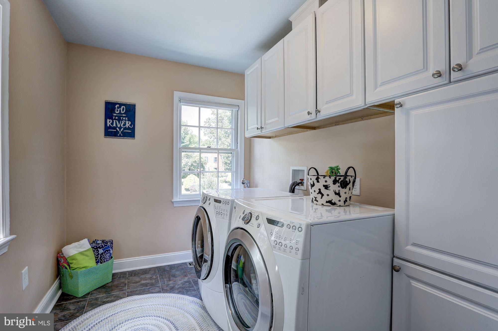 GLEN OAKS - Residential