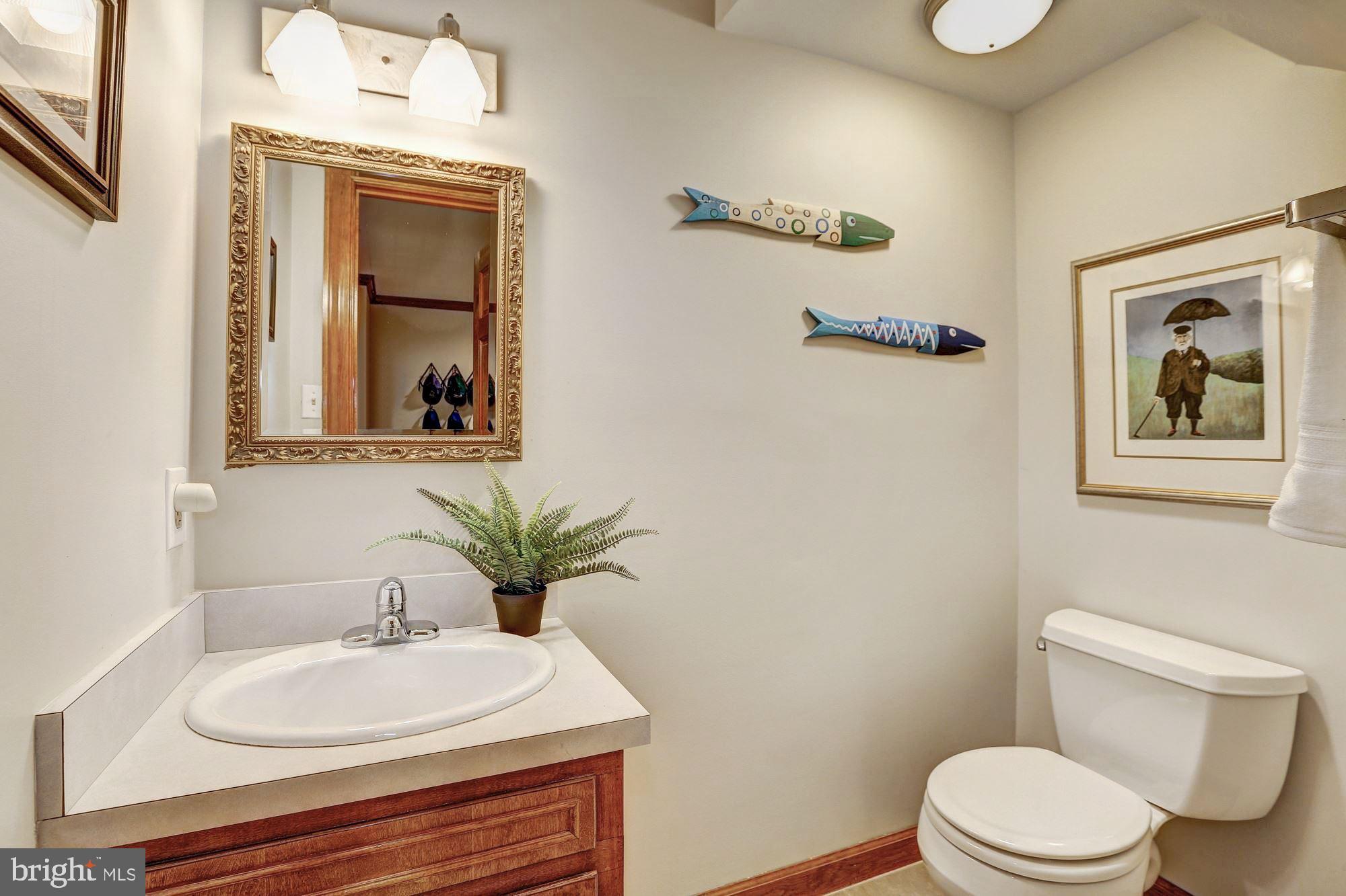 GLEN OAKS - Residential