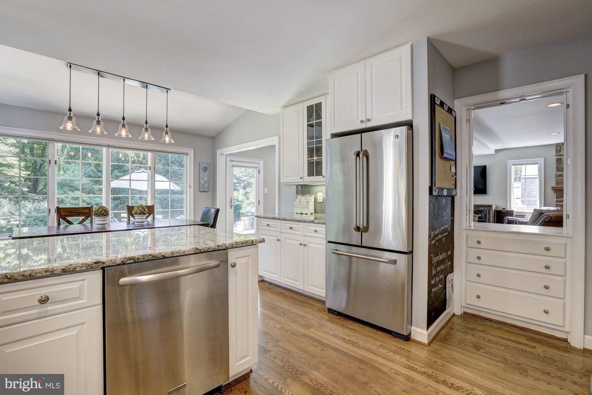 GLEN OAKS - Residential