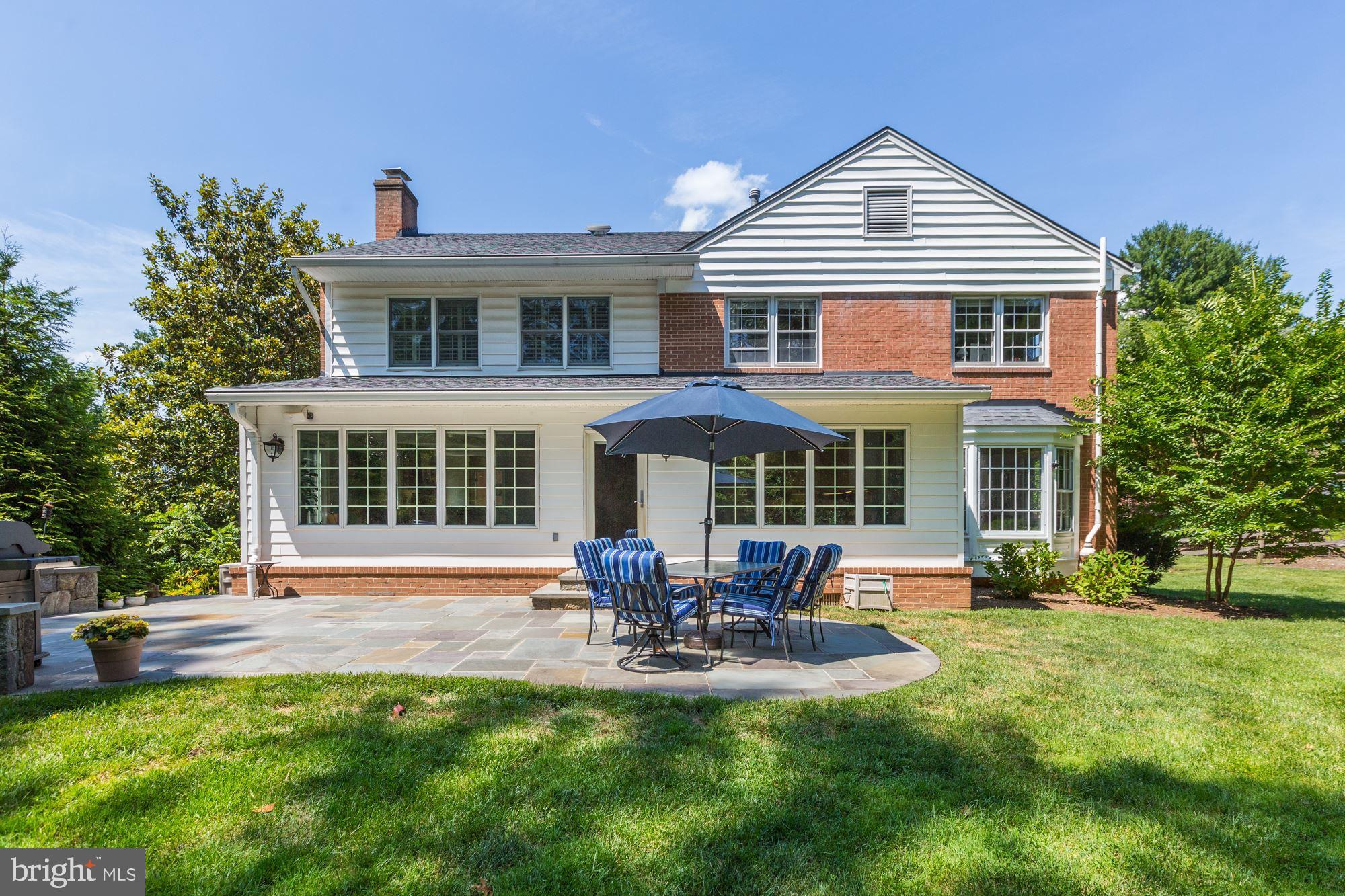 GLEN OAKS - Residential