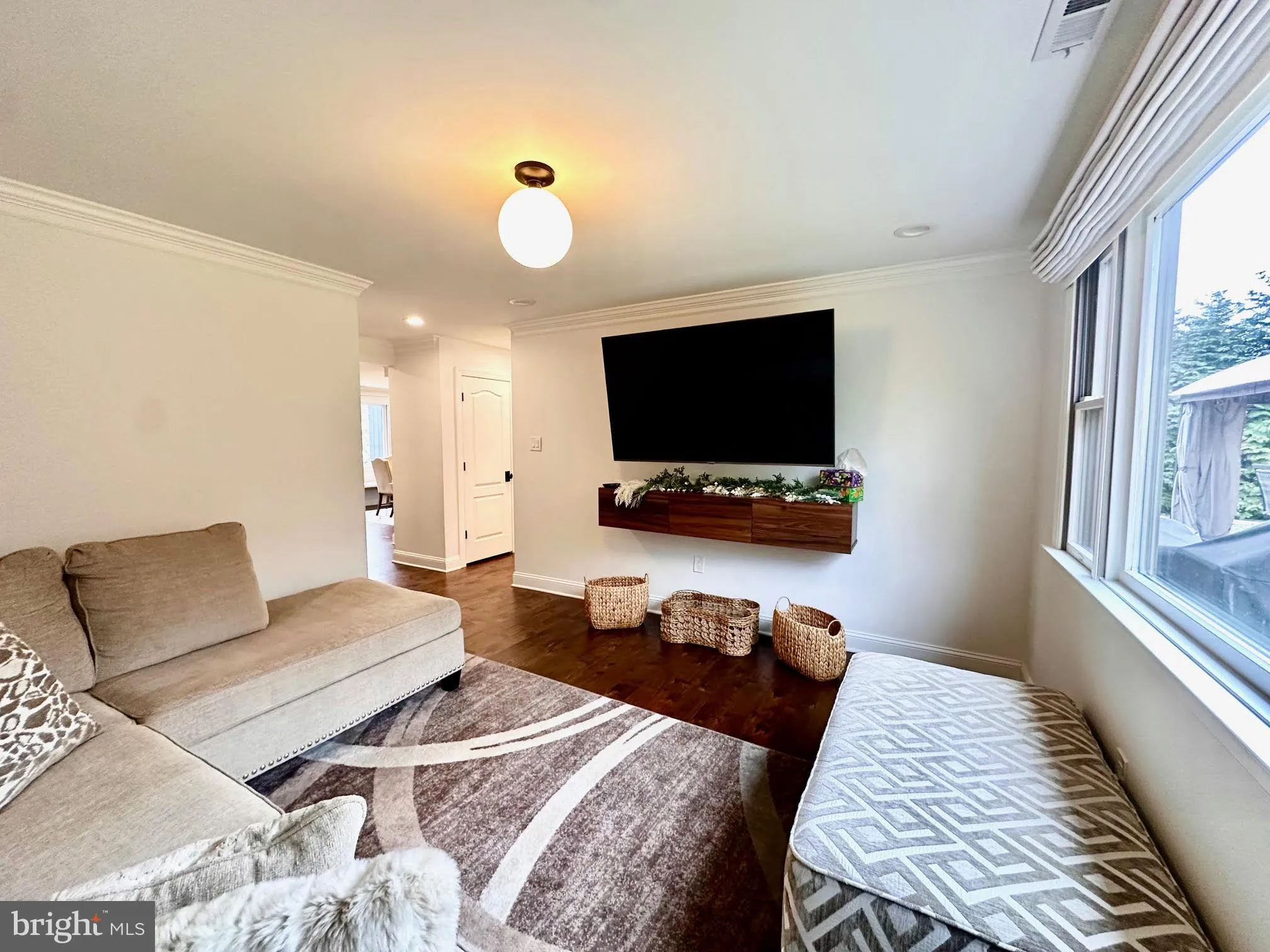 Cherry Hill, New Jersey 08003, United States, 3 Bedrooms Bedrooms, ,3 BathroomsBathrooms,Residential,Pending,5736