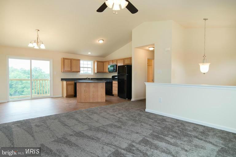 BOYDS CROSSING - Residential