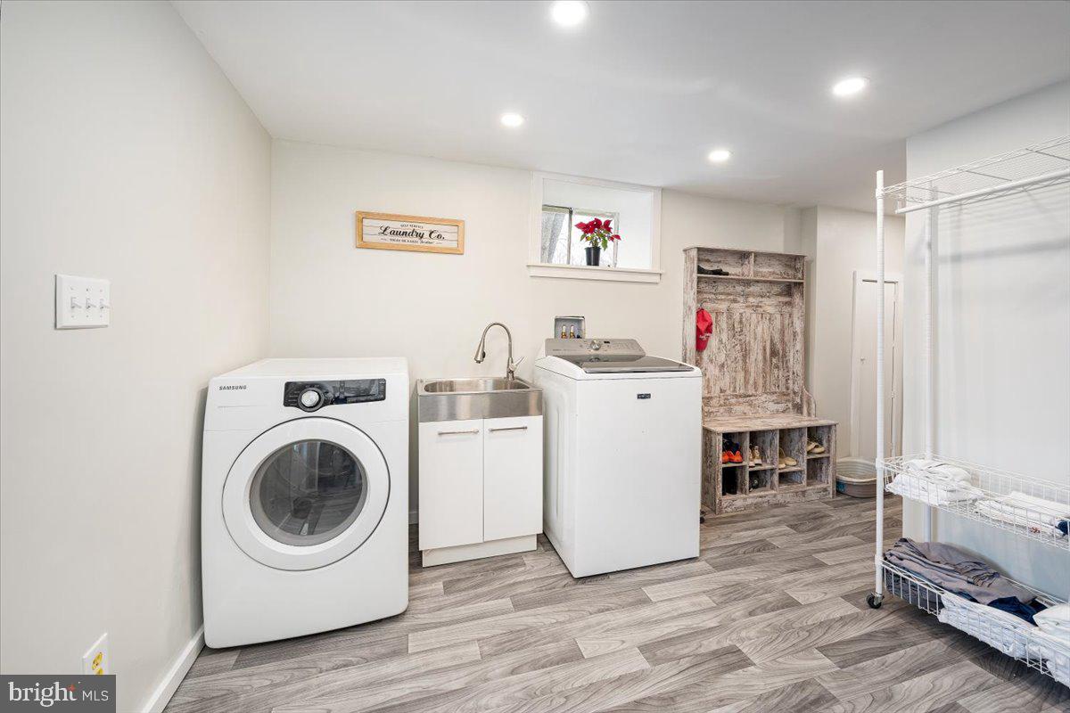 RANDALLSTOWN - Residential