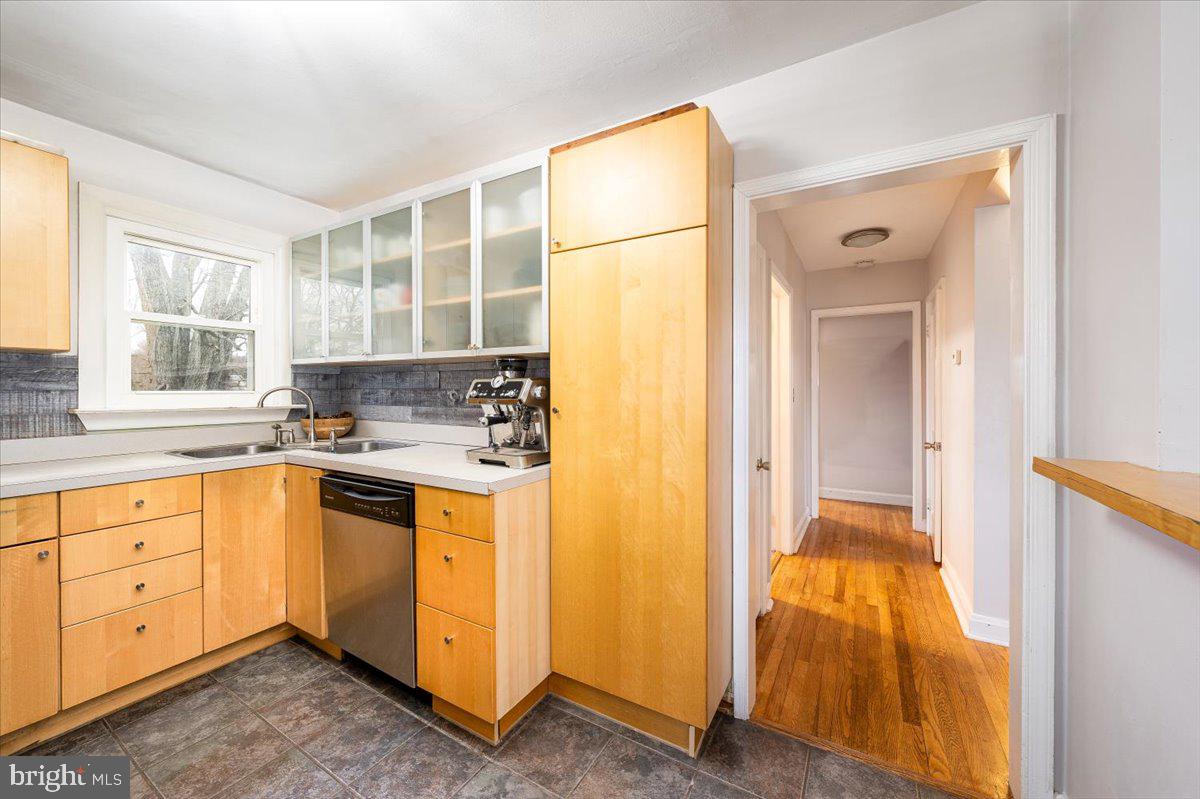 RANDALLSTOWN - Residential