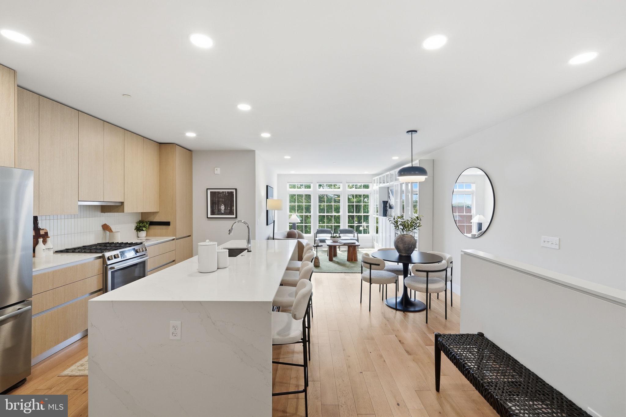 1309 E STREET SE 20