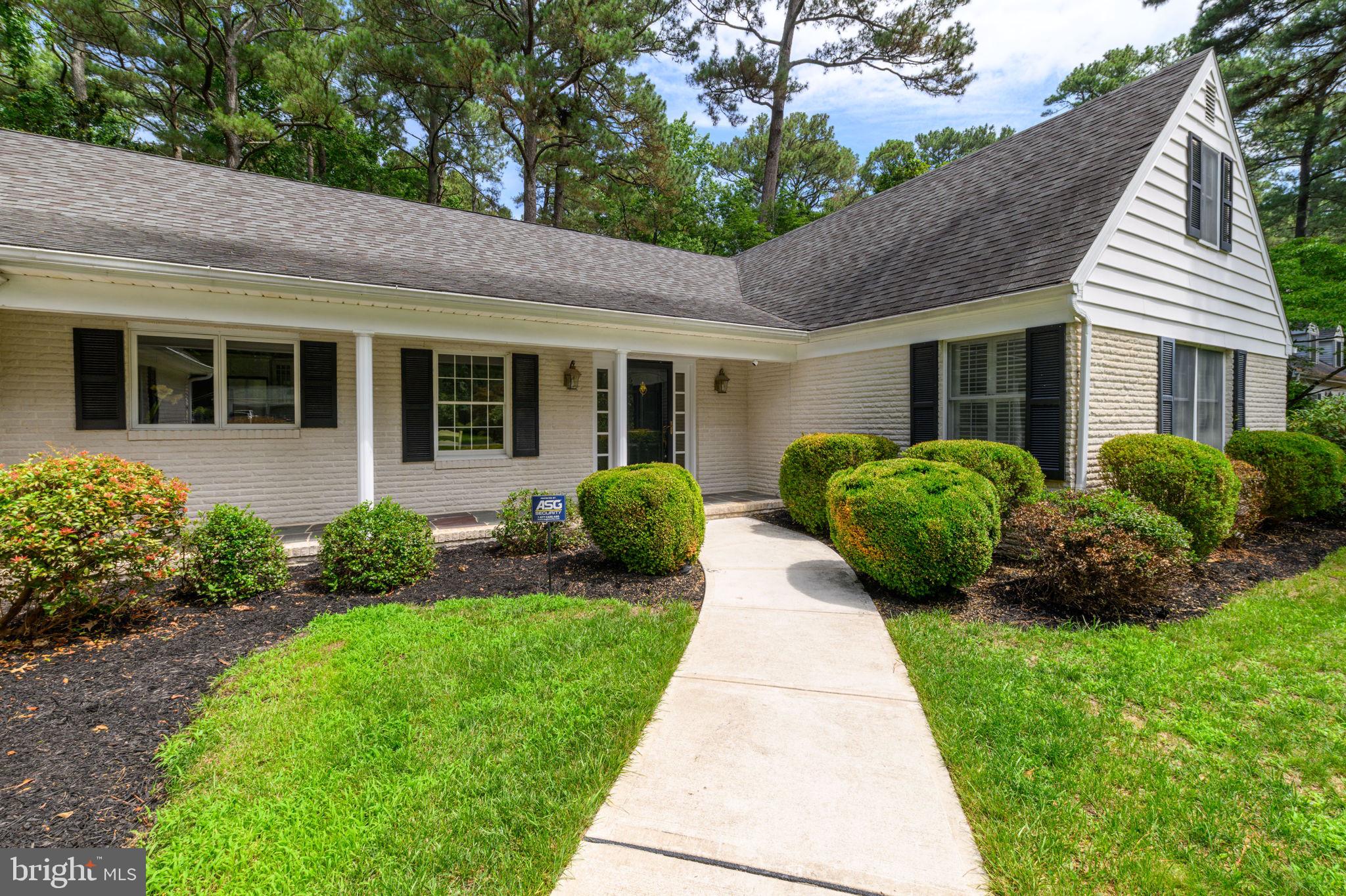 621 DOUGLAS ROAD