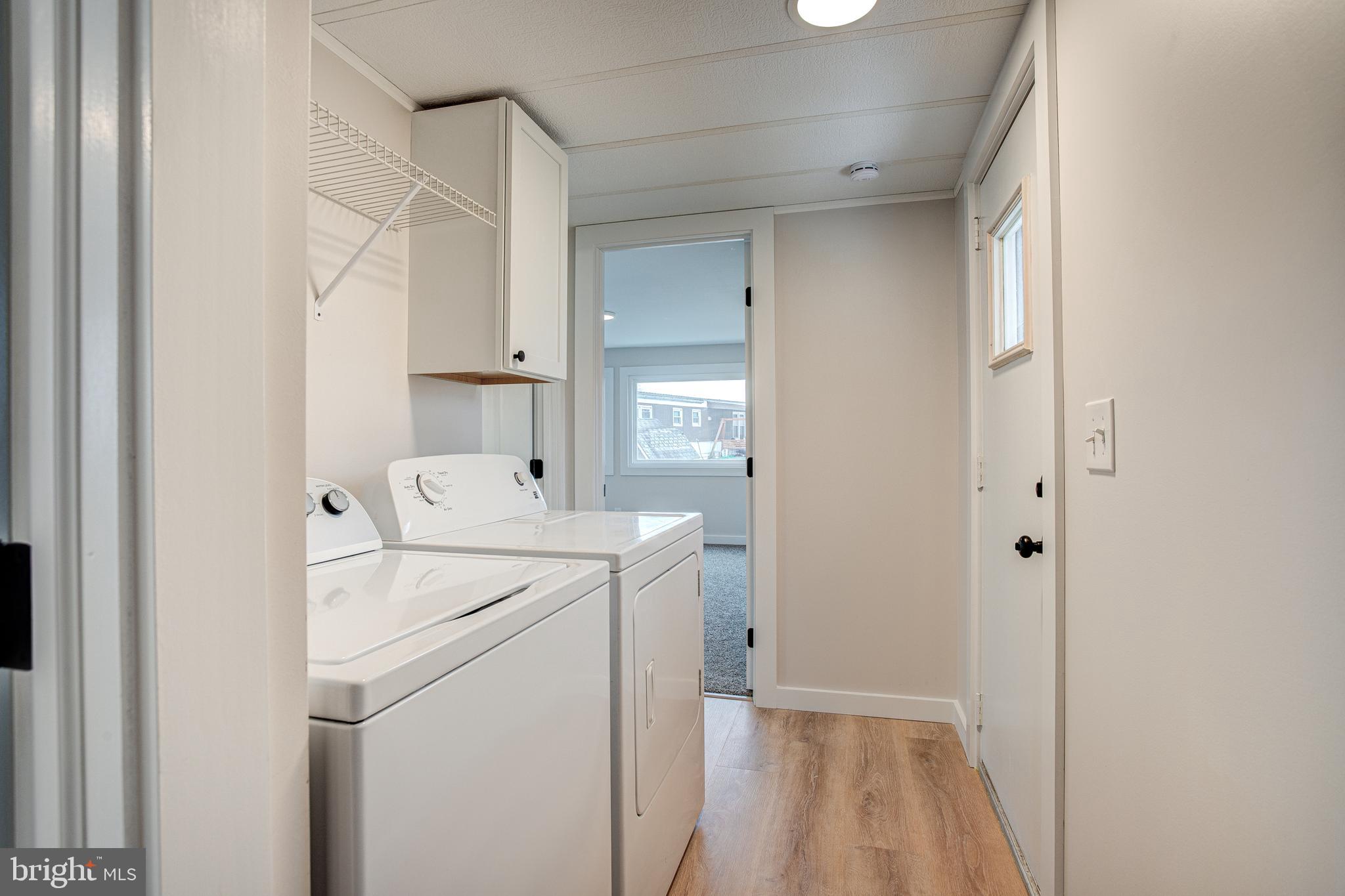 CONTINENTAL COURTS - Residential