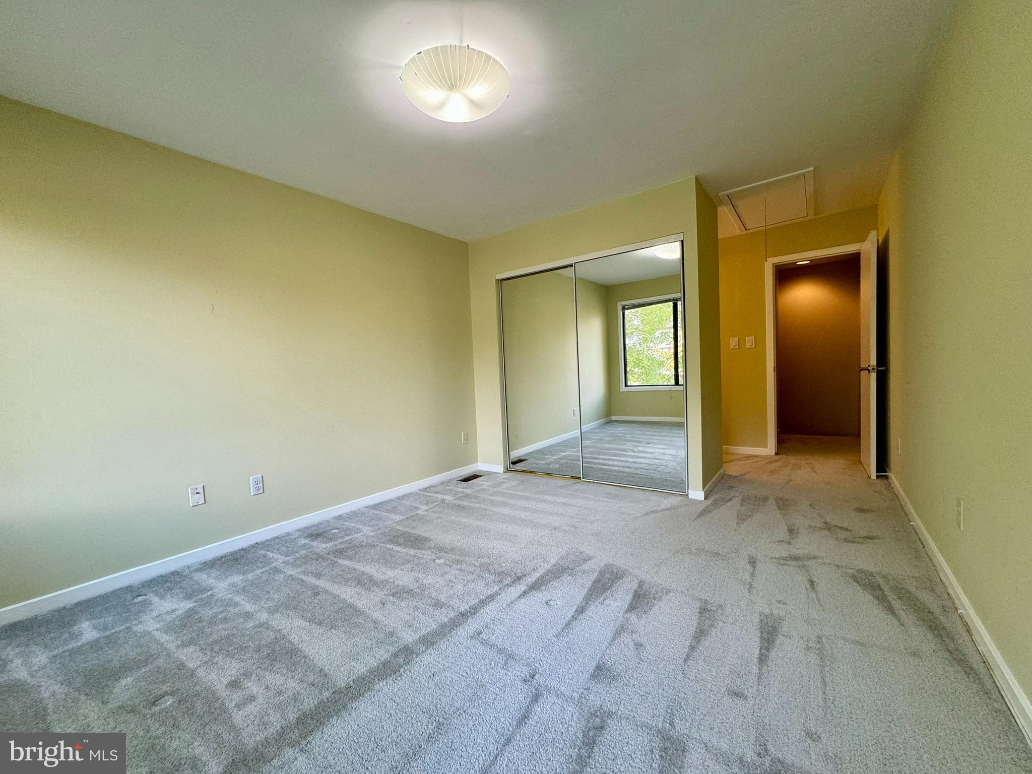 CHRISTOPHER COURT - Residential