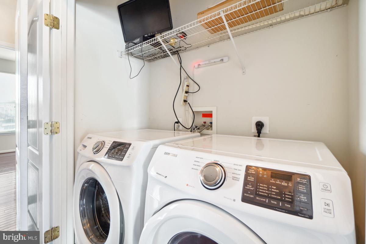 TOWN CENTER AT CAMP SPRINGS - Residential