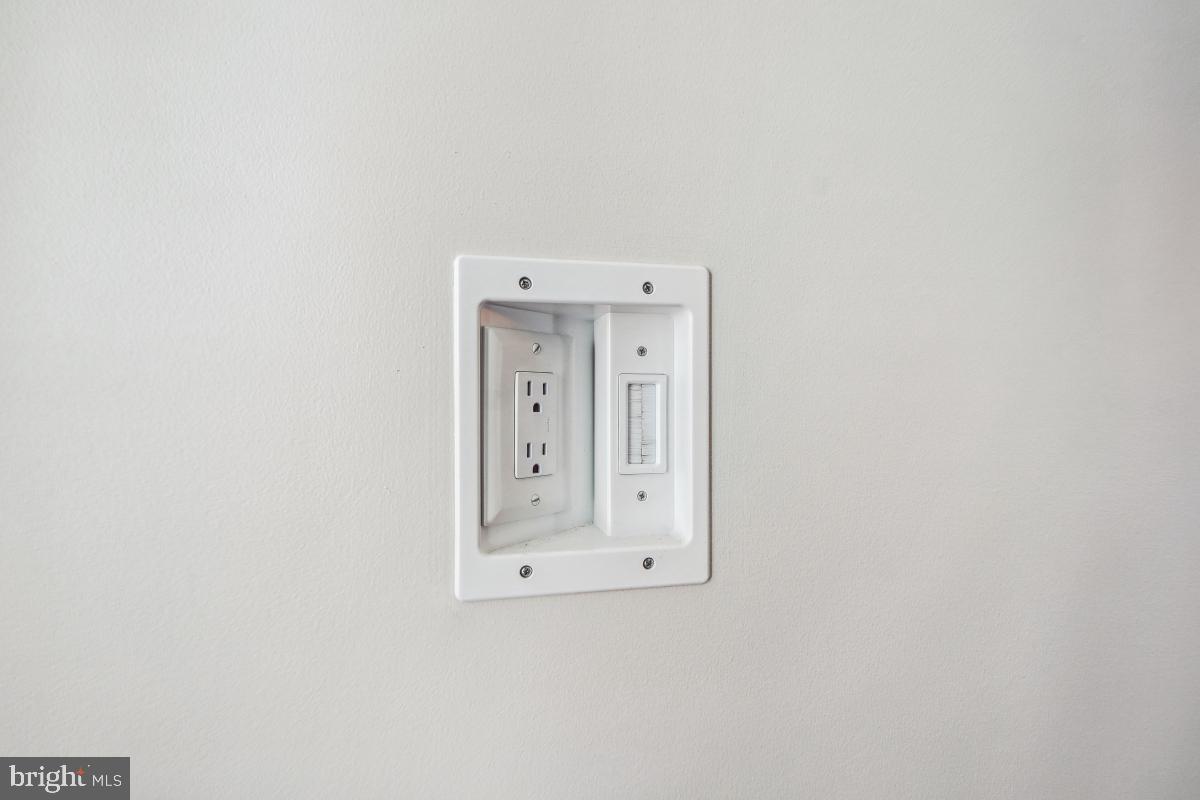 TOWN CENTER AT CAMP SPRINGS - Residential