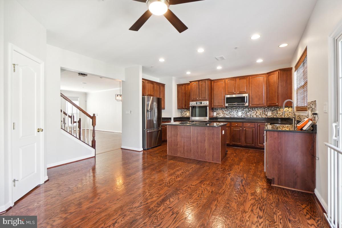 TOWN CENTER AT CAMP SPRINGS - Residential