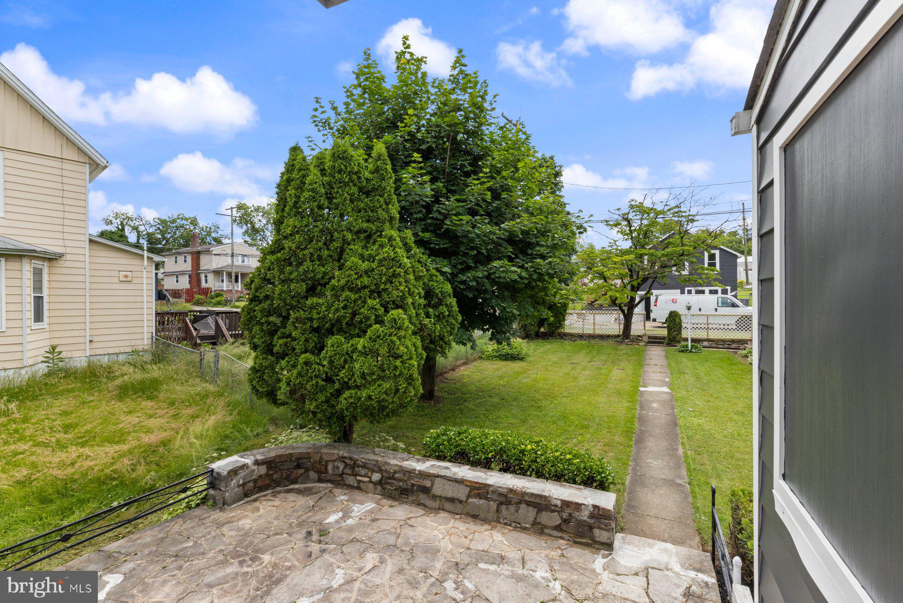 OVERLEA - Residential