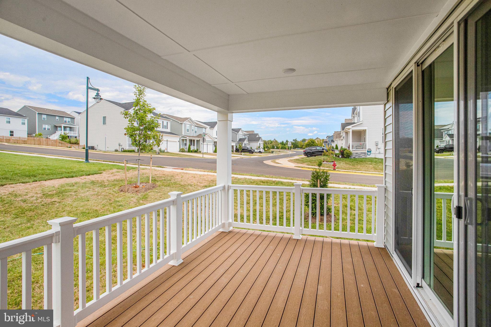 ROUND HILL MEADOWS - Residential