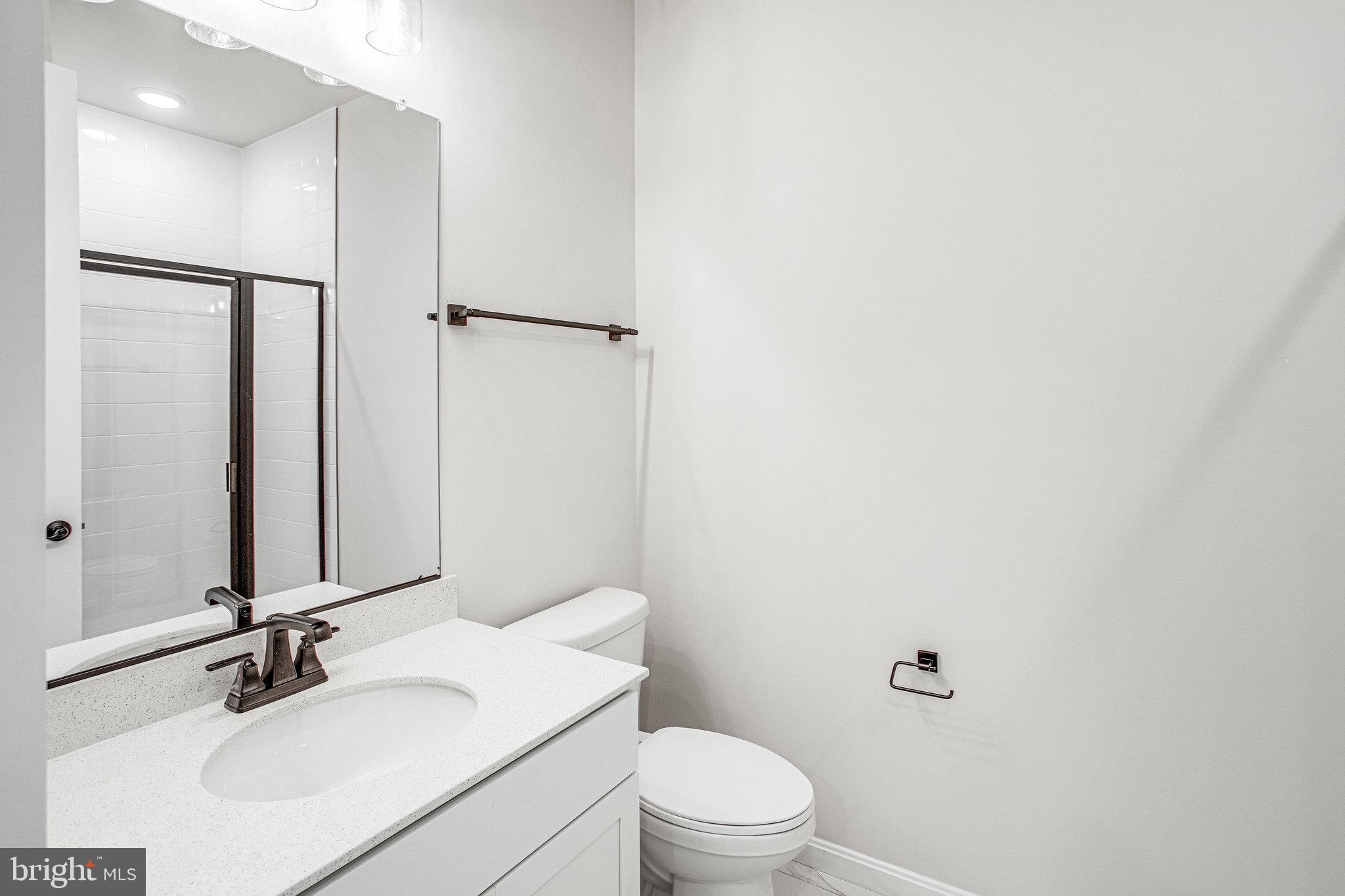 ROUND HILL MEADOWS - Residential