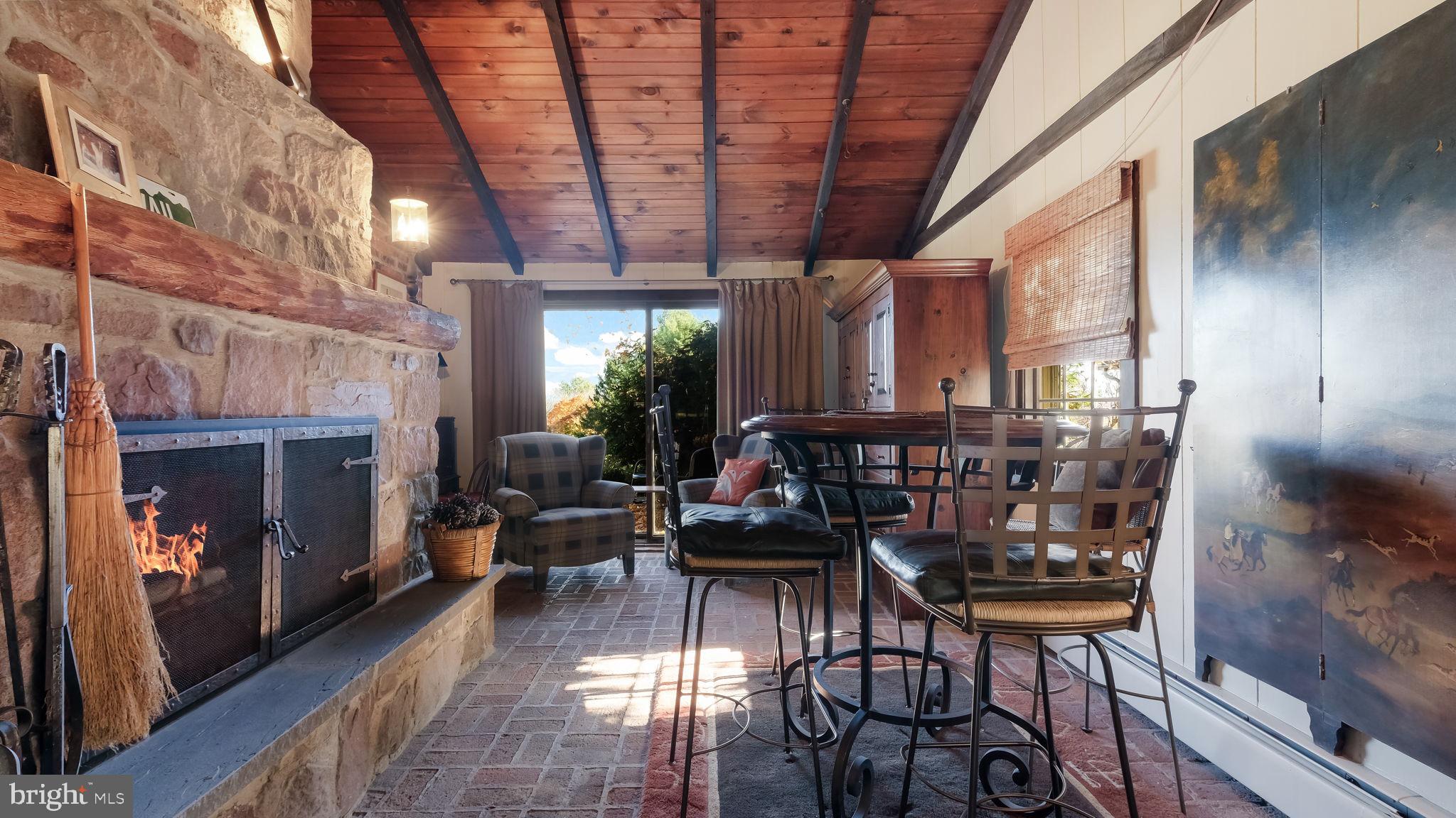 DOYLESTOWN BORO - Residential