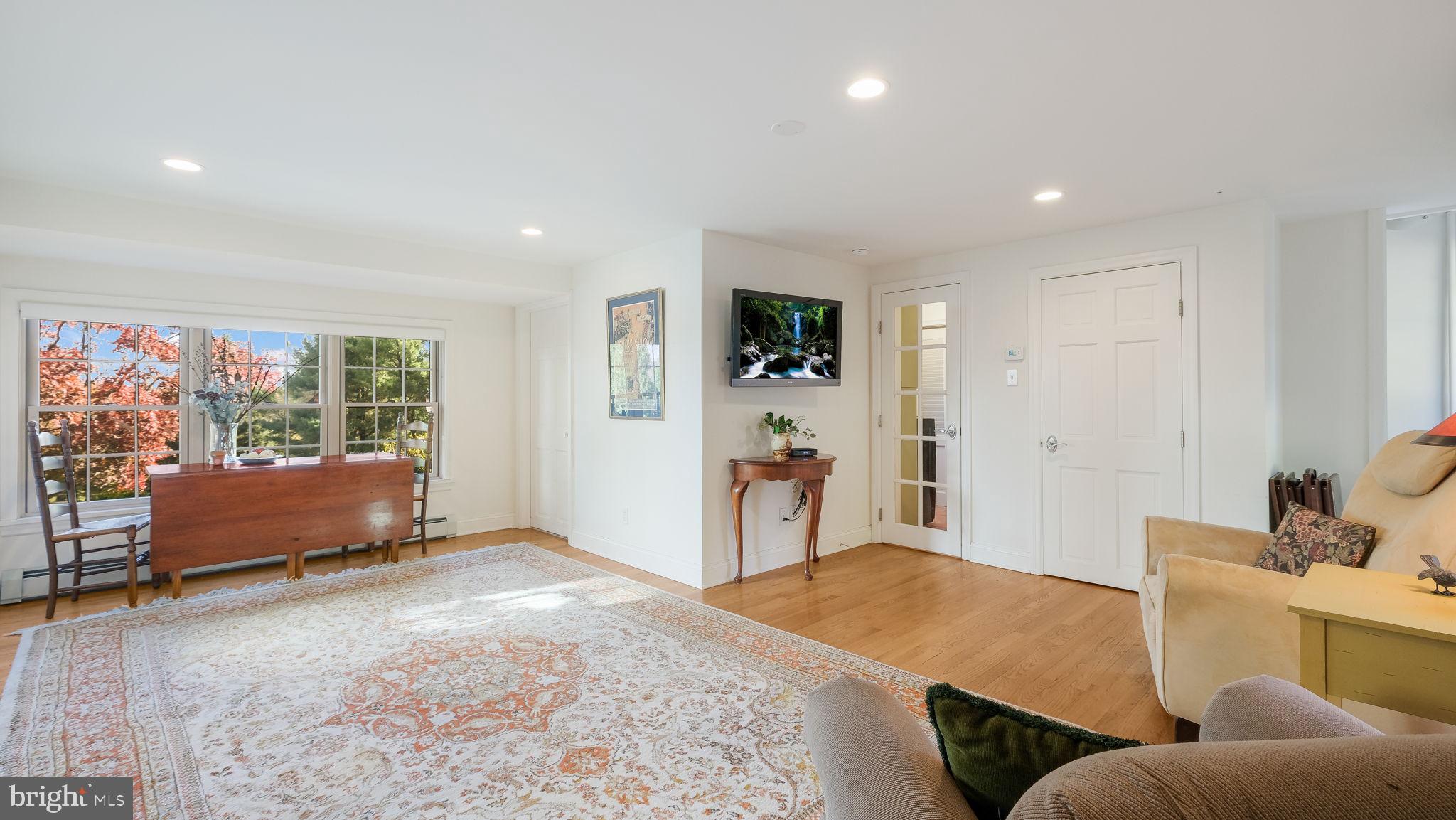 DOYLESTOWN BORO - Residential