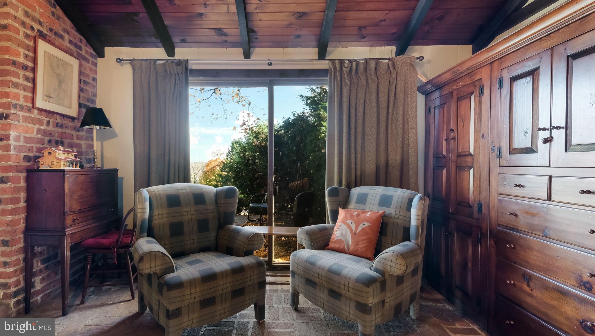 DOYLESTOWN BORO - Residential