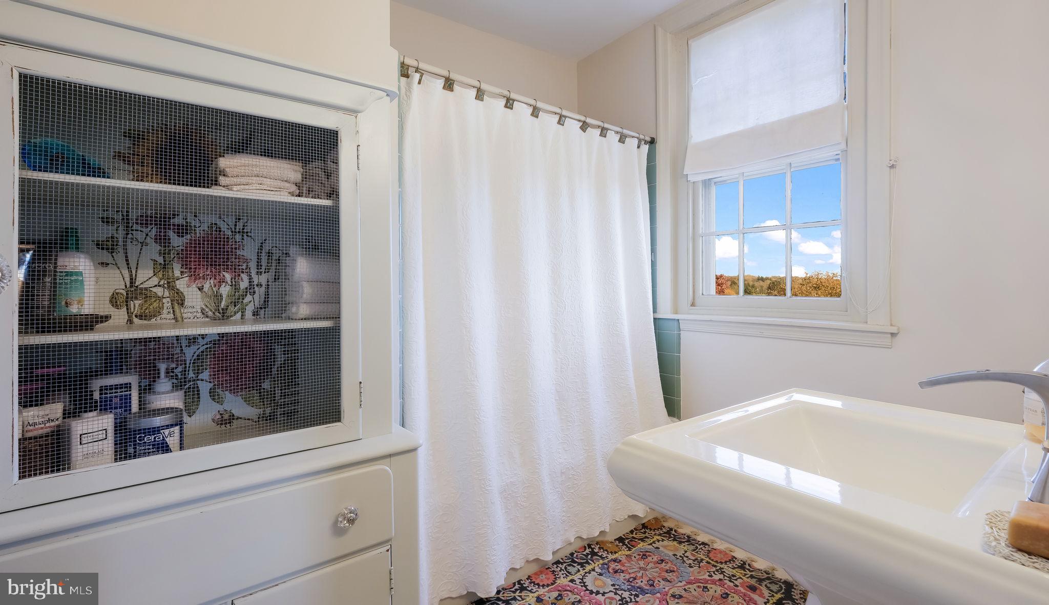 DOYLESTOWN BORO - Residential