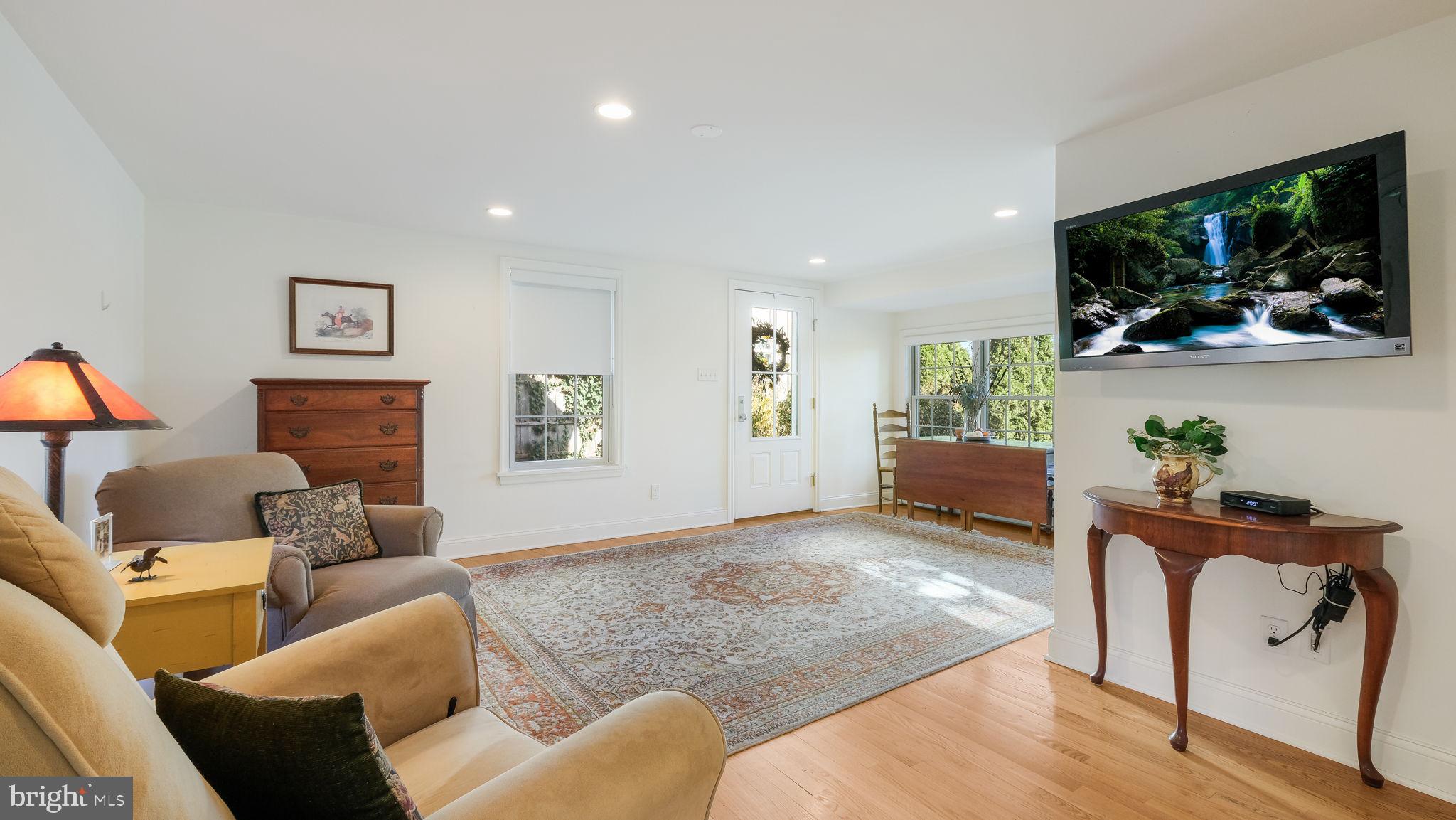 DOYLESTOWN BORO - Residential