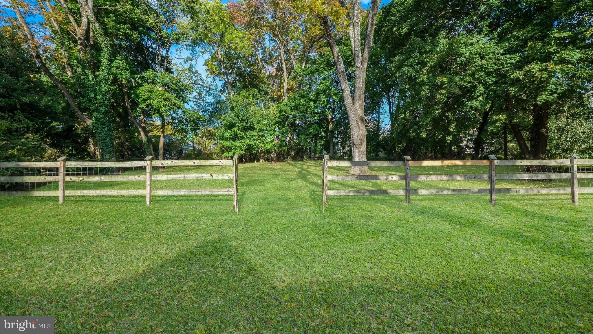 DOYLESTOWN BORO - Residential