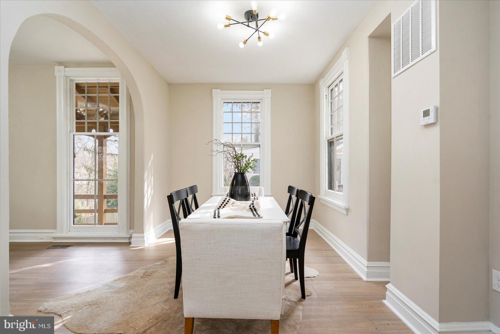 MOUNT WASHINGTON - Residential