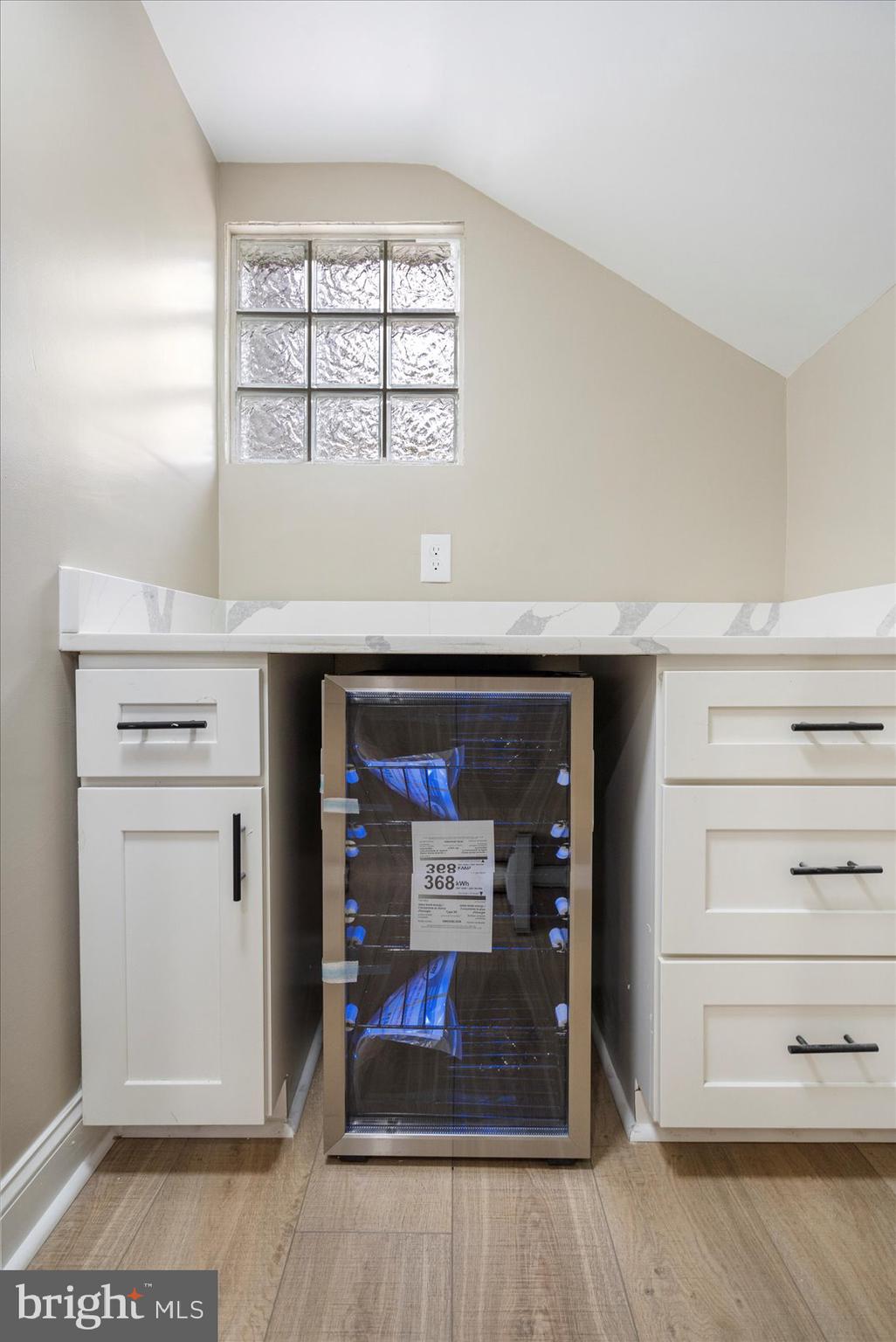 MOUNT WASHINGTON - Residential